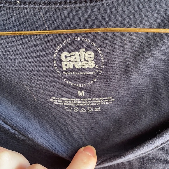 Pregnancy T-shirt - Picture 4 of 4